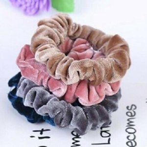 NEW - 5 Pack Velvet Hair Ties (Multi-Color)